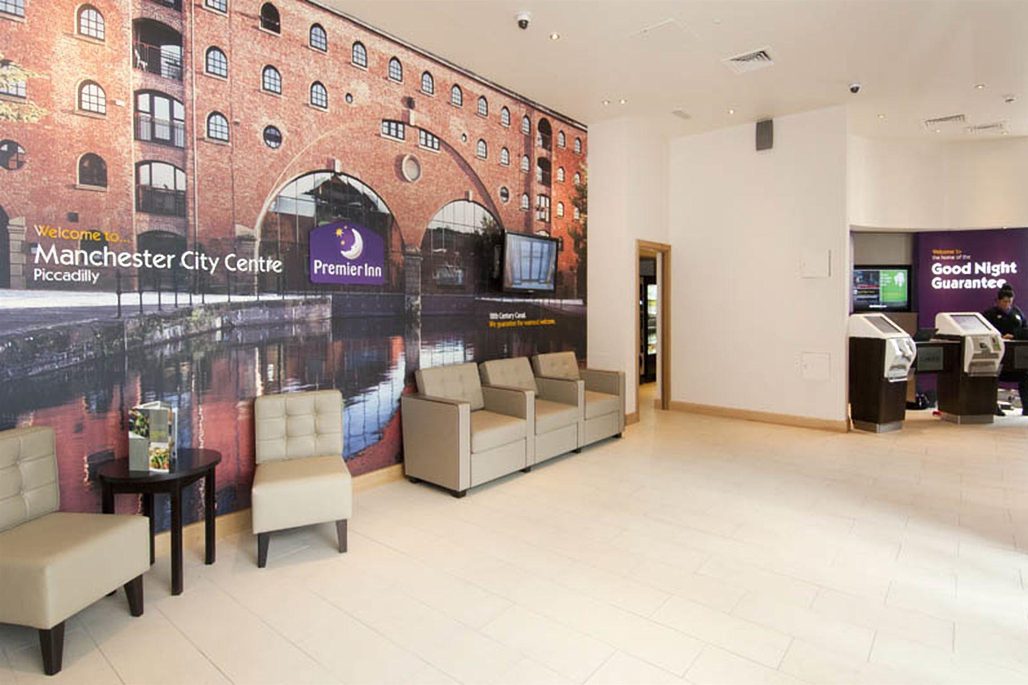 Premier Inn Manchester City ภายนอก รูปภาพ