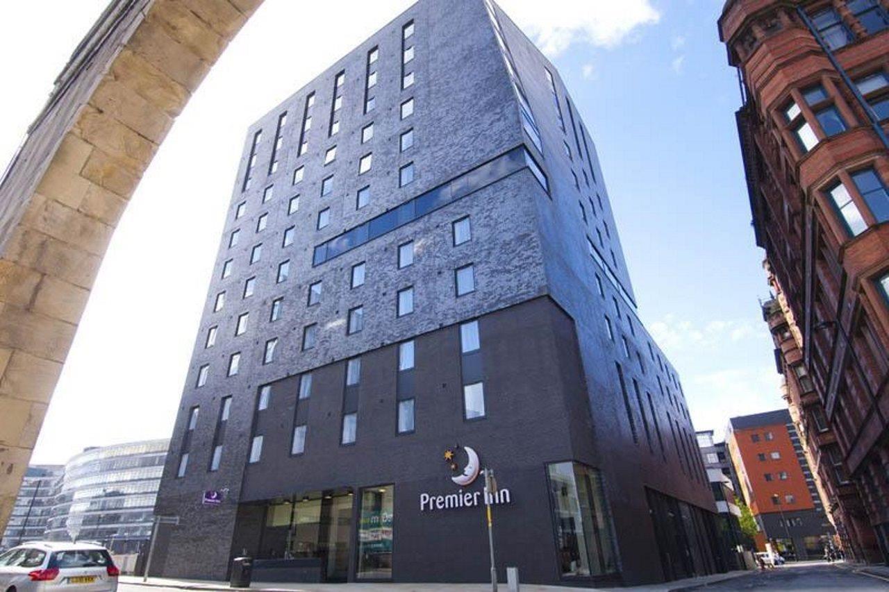 Premier Inn Manchester City ภายนอก รูปภาพ
